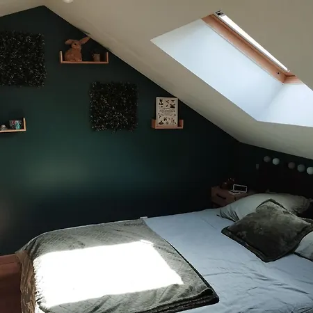 Vakantiehuis Familly 3 Se Trouve A 10 Min Du Circuit Des 24 H Du Mans 1 H 30 Du Peage Saint Arnoult 15 Min Du Pole Europeen Du Cheval A Savignee L'eveque