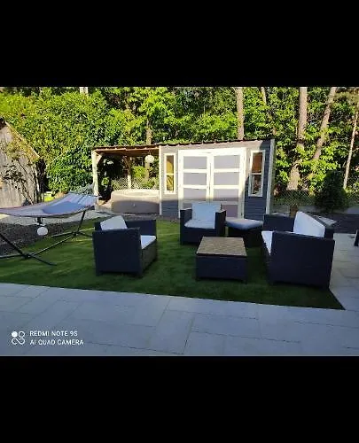 Ferienhaus Familly 3 Se Trouve A 10 Min Du Circuit Des 24 H Du Mans 1 H 30 Du Peage Saint Arnoult 15 Min Du Pole Europeen Du Cheval A Savignee L'eveque Changé